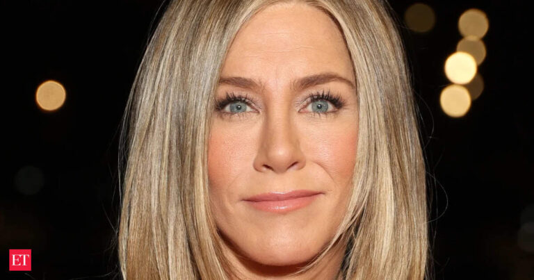 Quote of the Day by Jennifer Aniston: “Yoga calms me down. It’s a therapy session, a… – Inspiring lessons on health, stress management, lifestyle, habits and why you should listen to your body by the American actress known for her timeless performances and deep insights on daily routine and wellness
