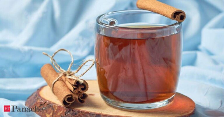 Add cinnamon sticks to your water every morning for easy weight loss. Check the 2