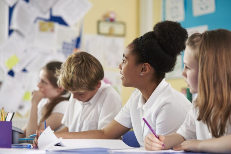 A guide to keeping kids healthy this school year for parents and carers