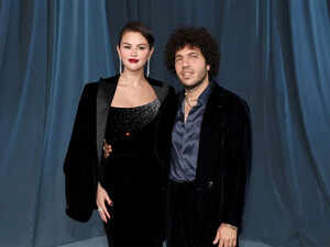 Benny Blanco loses 4.7 pounds after eating only pizza for 5 days: Selena Gomez’s husband reveals unusual weight loss experiment<br>