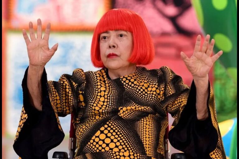 Yayoi Kusama: Japan's kaleidoscopic, troubled 'polka dot queen' dies | ABS