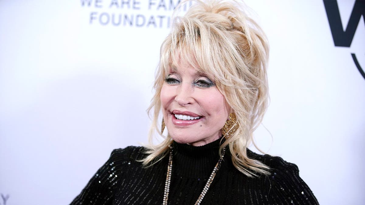 Dolly Parton poses at an event in 2019.