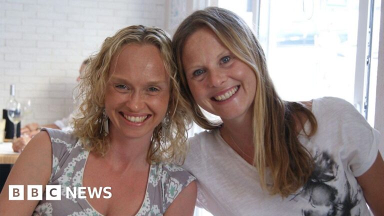 Woman changes her life after sister's incurable cancer diagnosis