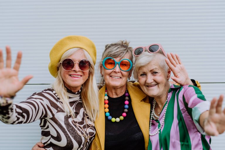 Discover 5 Colors That Color Experts Say Boost Happiness and Well-Being Discover 5 Colors That Color Experts Say Boost Happiness and Well-Being