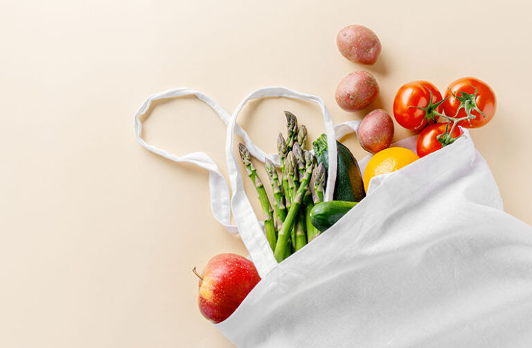 Diet plays a key role in healthy aging