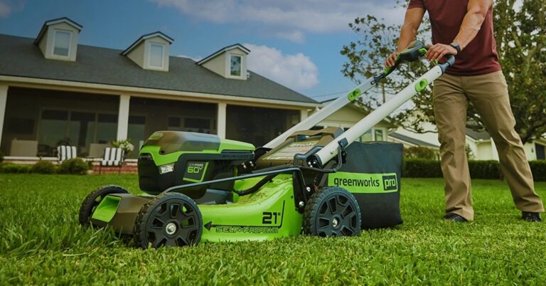 Upgrade your lawn care with the 60V 21-inch Greenworks cordless self-propelled electric mower + 2x batteries at $440 ($260 off)