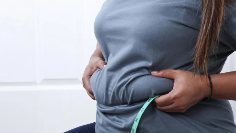 This common vitamin deficiency becomes far more dangerous when paired with belly fat