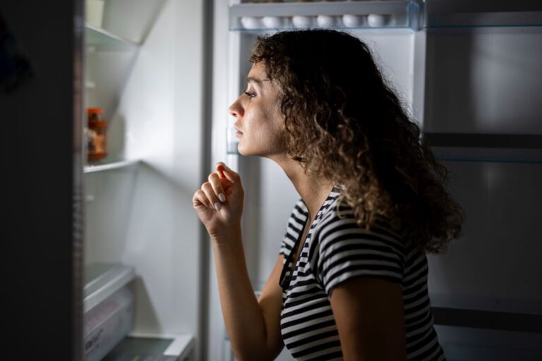 Feeling hungry after eating? Here’s the reason why, according to a nutritionist Feeling hungry after eating? Here's the reason why, according to a nutritionist