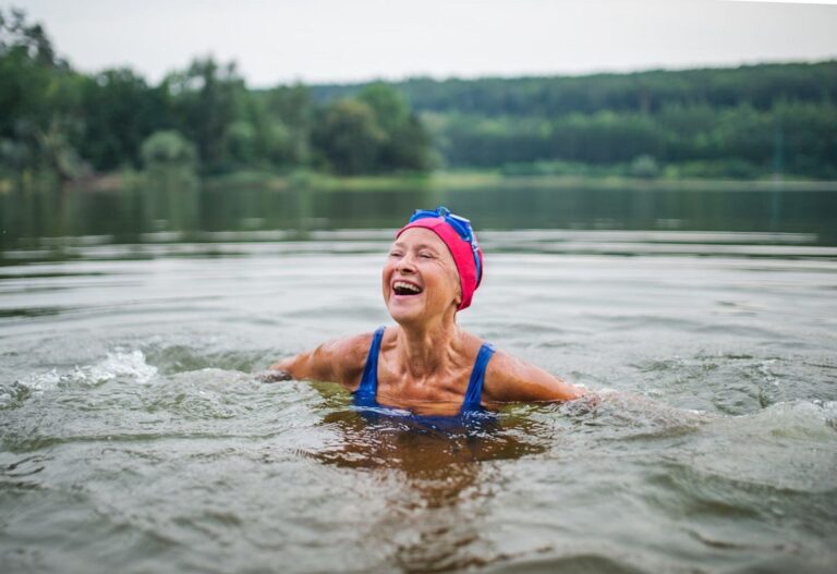 These 2 Fitness Tests Take Less Than a Minute and Can Reveal How Well You’re Aging These 2 Fitness Tests Take Less Than a Minute and Can Reveal How Well You're Aging