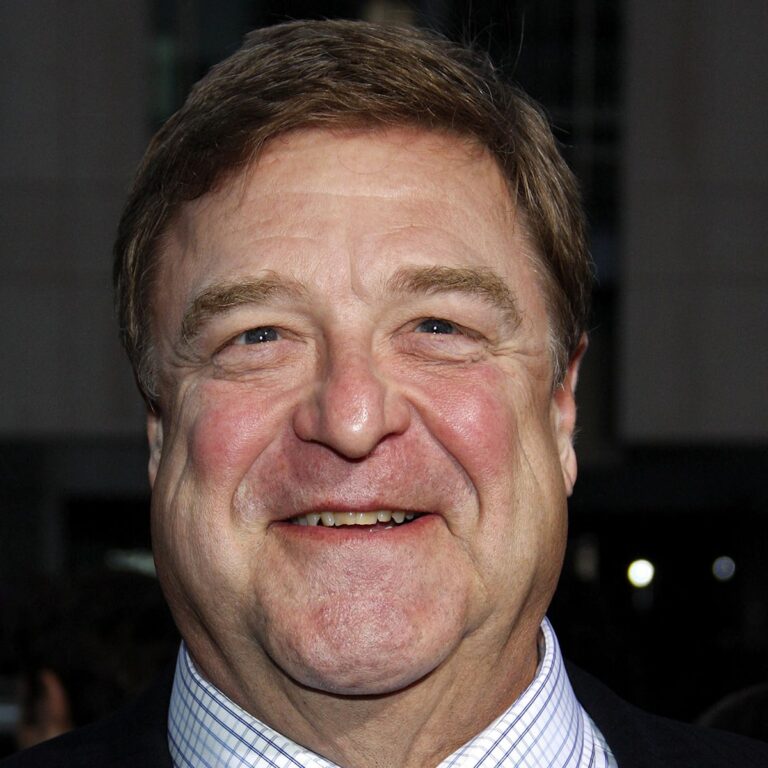 Fans Say John Goodman Is 'Unrecognizable' In New Instagram Selfie After Losing 200 Lbs.
