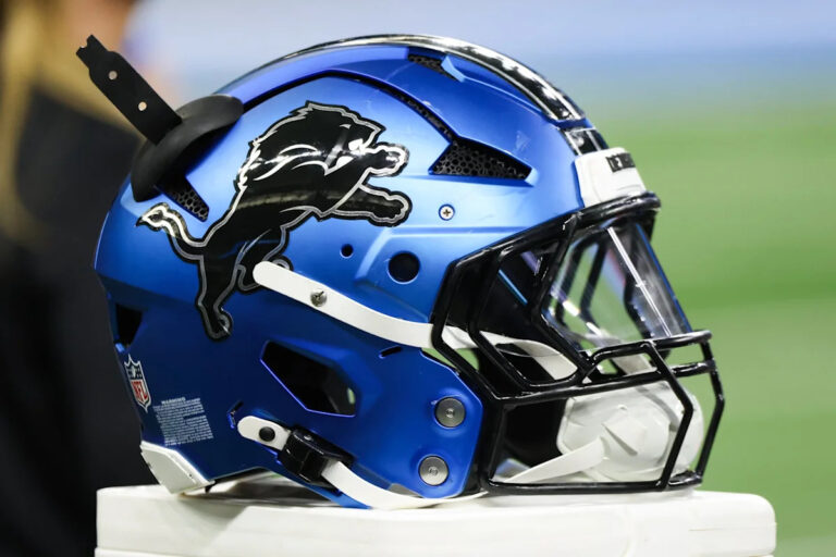 Detroit Lions Bring In All
