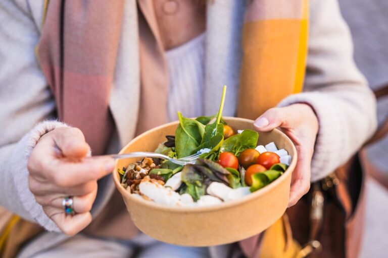 Eating at This Hour May Preserve Healthy Cognitive Function, Finds New Study