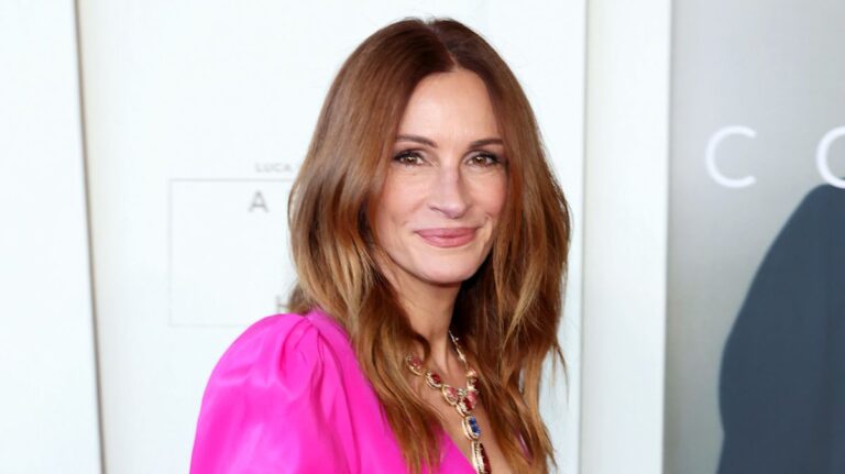 Julia Roberts’ Favorite Hobby Is A Stress Julia Roberts' Favorite Hobby Is A Stress