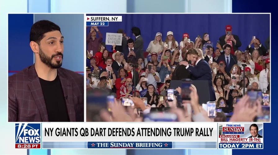 Trump praises New York Giants quarterback after rally backlash