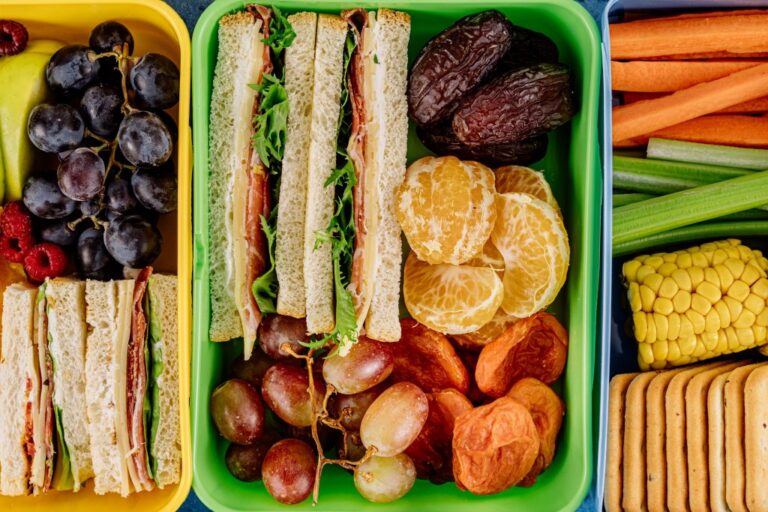 Expert shares tips on packing healthy school lunches without breaking the bank