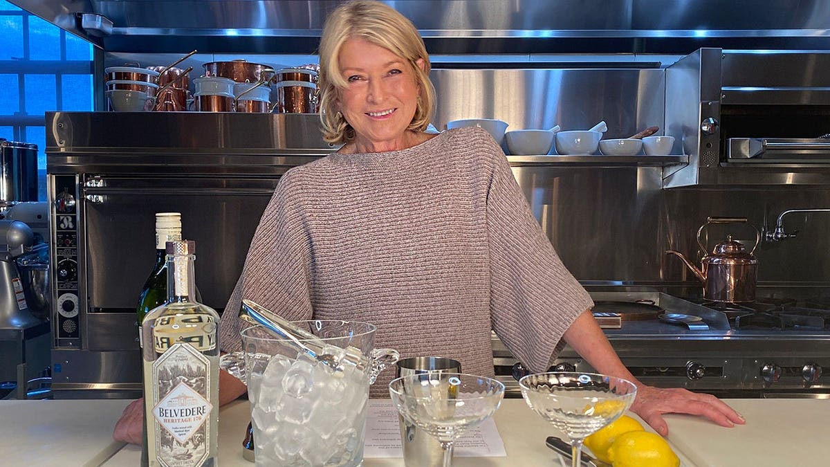 Martha Stewart speaking during the Hudson River Park Ungala event