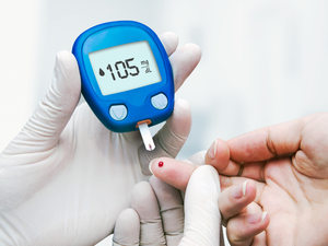 Men with type 2 diabetes may be more likely to develop heart and kidney disease, while women face a higher risk of mental health conditions<br>