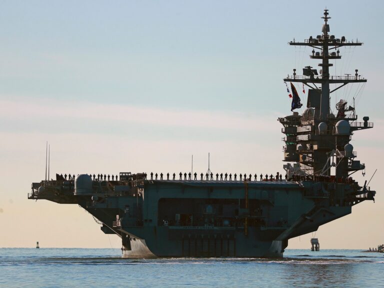 Confirmed: United States sends an aircraft carrier to the Middle East following reports of mental health issues among troops aboard the USS Abraham Lincoln