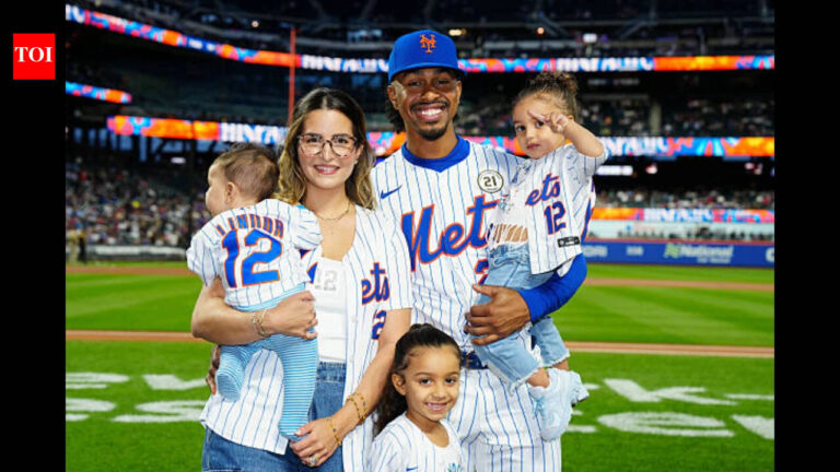 Francisco Lindor and his wife Katia Reguero’s combined net worth in 2026: Career earnings, Mets contract, endorsements, investments, real estate and family lifestyle Francisco Lindor and his wife Katia Reguero's combined net worth in 2026: Career earnings, Mets contract, endorsements, investments, real estate and family lifestyle