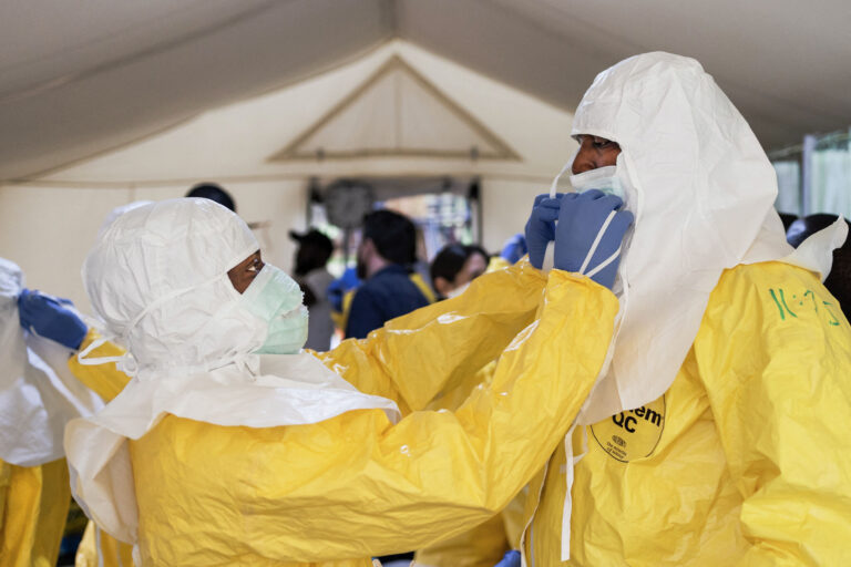 Ebola is still killing in Central Africa. These groups are working to save lives Ebola is still killing in Central Africa. These groups are working to save lives