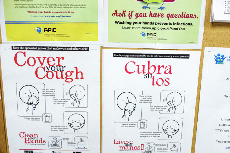 Laredo health officials share tips to keep illness out of classrooms Laredo health officials share tips to keep illness out of classrooms