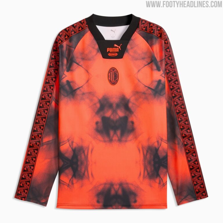 Striking Puma AC Milan King Long