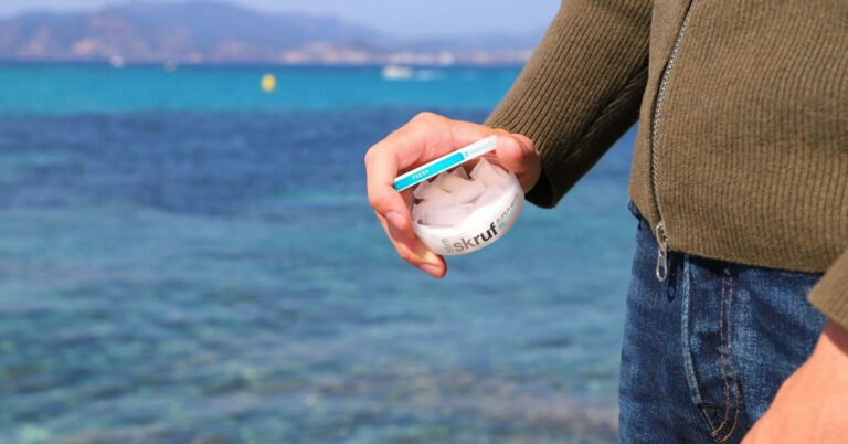The Connection Between Nicotine Pouches and Anxiety