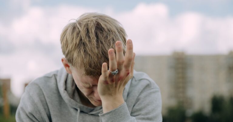 Focused mental healthcare for young people delivers big savings to Canadian healthcare