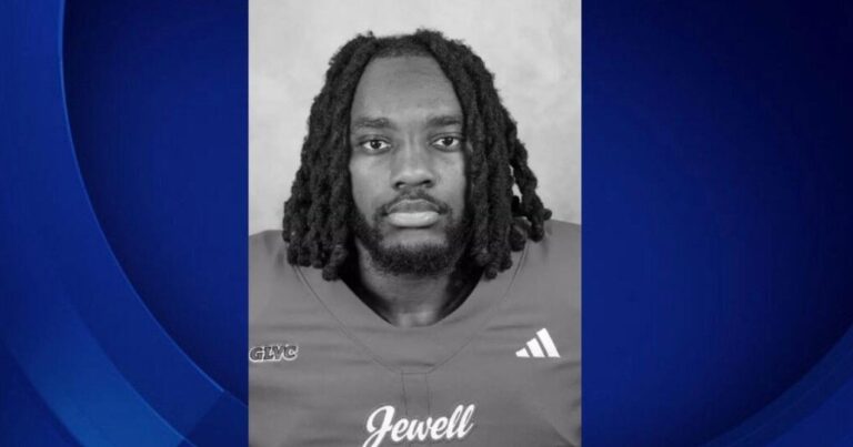 Missouri college football player dies after medical emergency during season opener