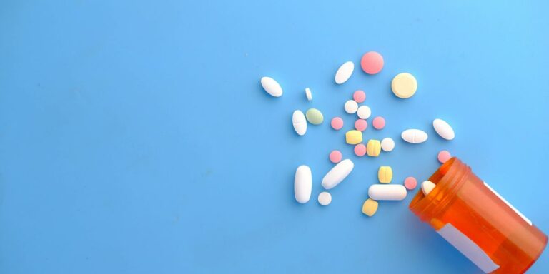 Eli Lilly Soars Past $1T as Novo Nordisk Stumbles Eli Lilly Soars Past $1T as Novo Nordisk Stumbles