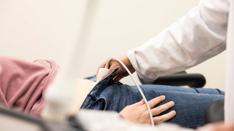 3 prominent Chicago-area hospitals to suspend OB services, Prime Healthcare announces
