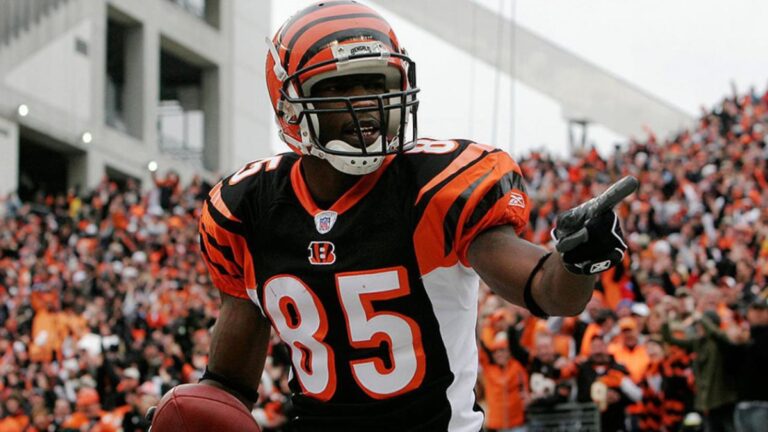 Chad “Ochocinco” Johnson, Bengals legend, remembers his NFL diet: “I played 12 years and never got hurt, why? McDonalds”