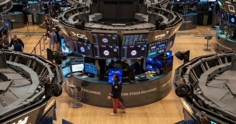 U.S. bonds sell off as rising oil prices create inflation anxiety