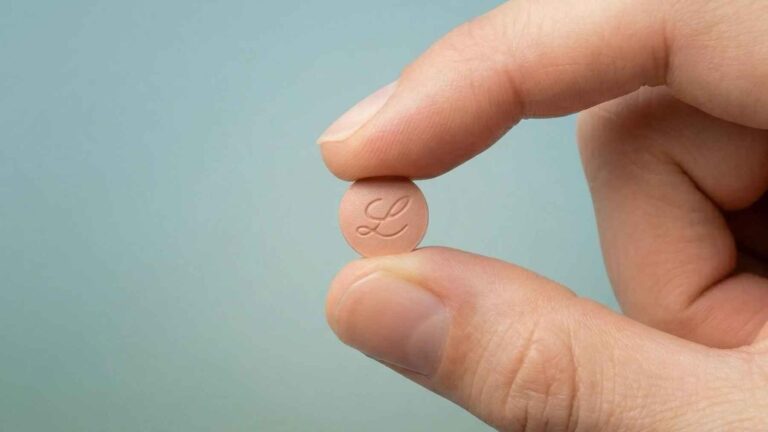A new diabetes pill lowered blood sugar and body weight more than oral semaglutide, but the convenience came with a harder trade