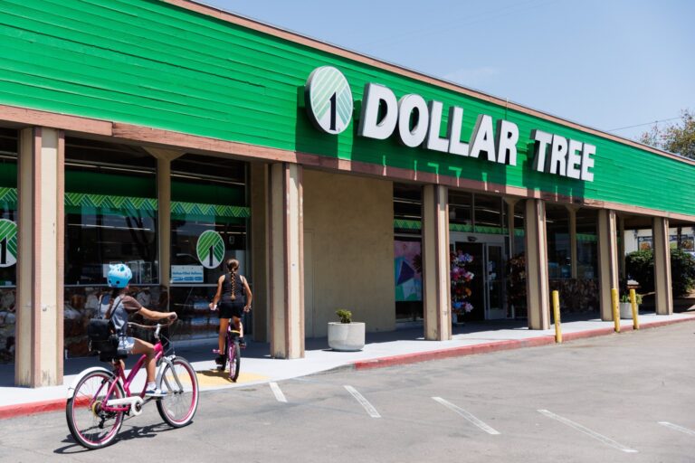 All the News That’s Fit: Dollar store foods, hair-raising syndrome and pesticides on produce